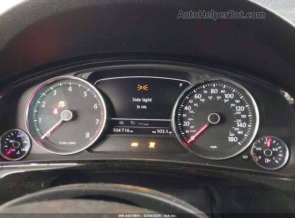 WVGRF7BP8HD006167 2017 VOLKSWAGEN TOUAREG Черный Вид задних сидений