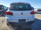 2017 Volkswagen Tiguan Wolfsburg Белый vin: WVGRV7AX3HK019232