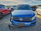2017 Volkswagen Tiguan Wolfsburg Синий vin: WVGRV7AX9HW508310