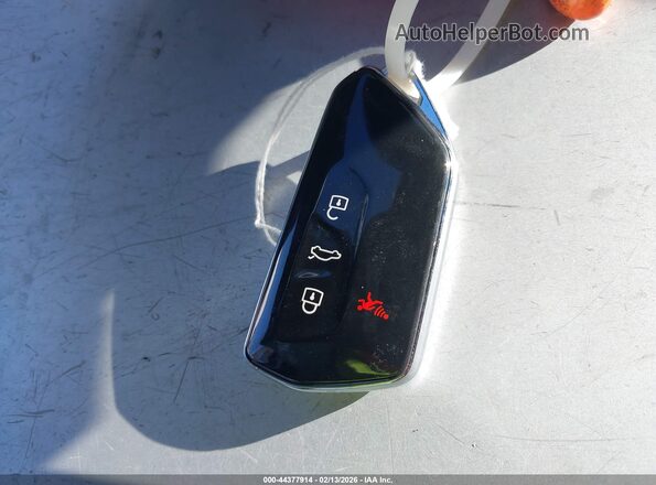 WVWRA7CD1PW179183 2023 VOLKSWAGEN GOLF Белый Вид панели приборов