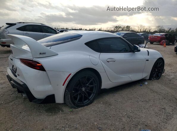 WZ1DB0C00MW038064 2021 TOYOTA SUPRA Белый Задняя правая четверть