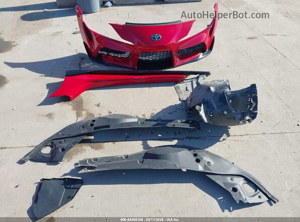 WZ1DB0C03NW046516 2022 TOYOTA GR SUPRA Red Widok zestawu wskaźników