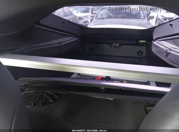 WZ1DB2C06MW038081 2021 TOYOTA GR SUPRA White Widok naklejki z numerem VIN
