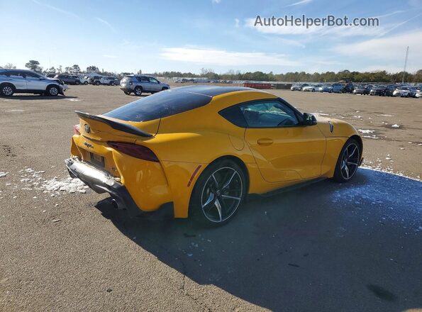 WZ1DB2C0XMW044157 2021 TOYOTA SUPRA Желтый Задняя правая четверть