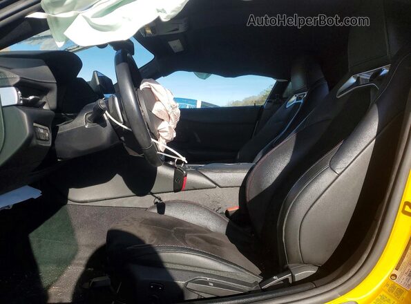 WZ1DB2C0XMW044157 2021 TOYOTA SUPRA Желтый Вид салона спереди