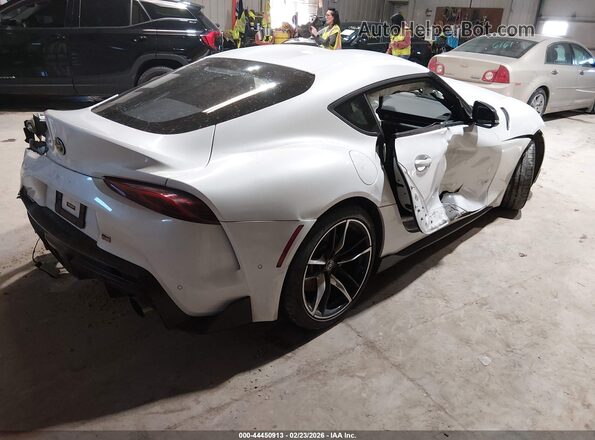 WZ1DB4C09LW028784 2020 TOYOTA GR SUPRA Белый Задняя правая четверть
