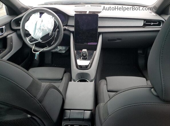 YSMFE3KA4RL215822 2024 POLESTAR 2 White Widok deski rozdzielczej