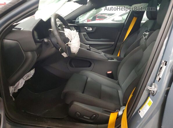 YSMFG3KAXRL228570 2024 POLESTAR 2 Gray Vista interior delantera