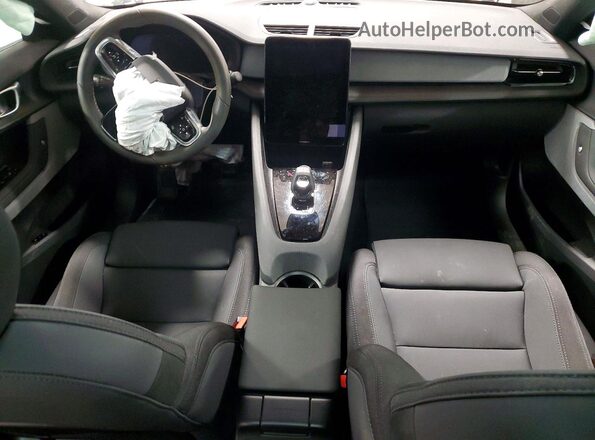 YSMFG3KAXRL228570 2024 POLESTAR 2 Gray Vista del salpicadero