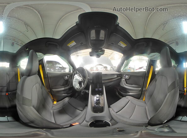 YSMFG3KAXRL228570 2024 POLESTAR 2 Gray Vista interior de 360 grados