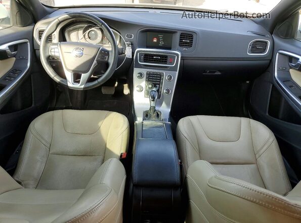 YV140MEK3H1347440 2017 VOLVO V60 White Widok deski rozdzielczej