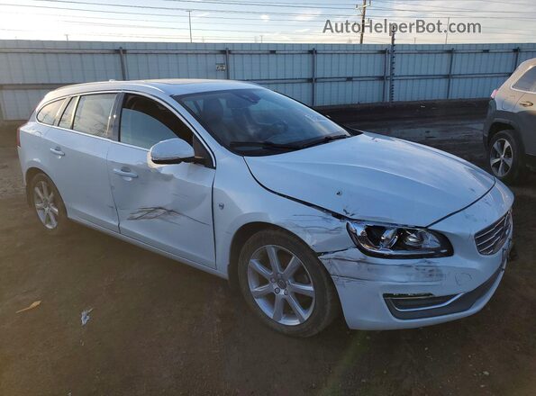 YV140MEK7H1372941 2017 VOLVO V60 Белый Передняя правая четверть