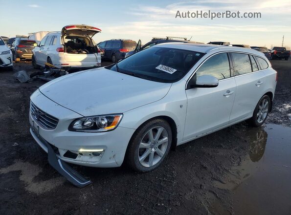 YV140MEK7H1372941 2017 VOLVO V60 Белый Передняя левая четверть