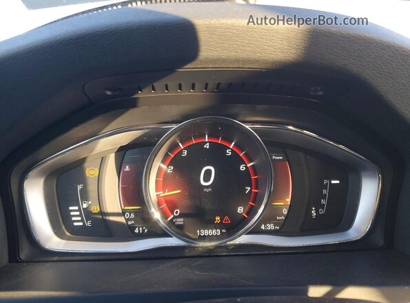 YV140MEK7H1372941 2017 VOLVO V60 Белый Вид щитка приборов