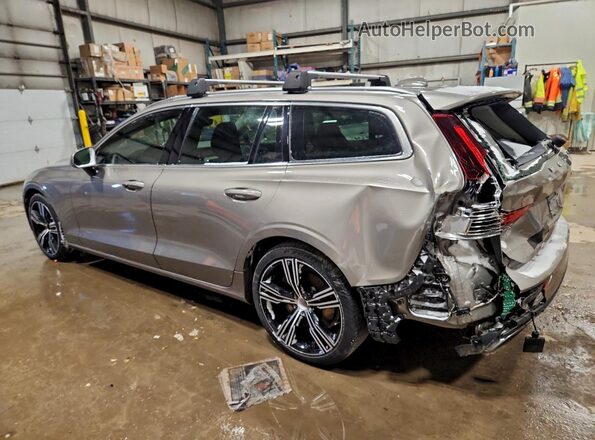 YV1A22SL5K1007406 2019 VOLVO V60 Желто-коричневый Задняя левая четверть