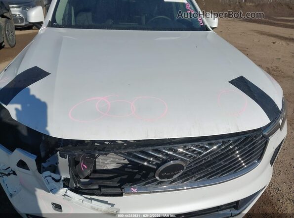 YV4062PB0S1375933 2025 VOLVO XC90 White Rear view