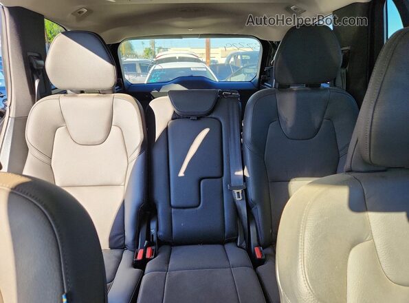 YV4062PE1S1337329 2025 VOLVO XC90 Черный Вид задней части салона
