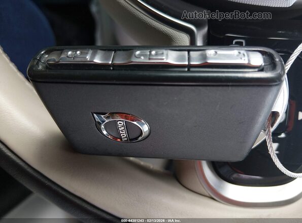 YV4062PEXR1164226 2024 VOLVO XC90 Серый Вид панели приборов