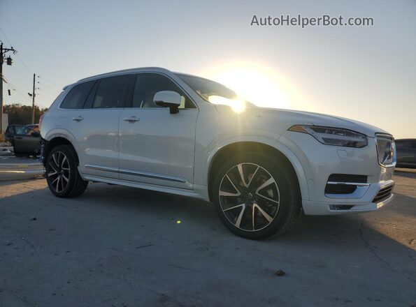 YV4062PN2P1924159 2023 VOLVO XC90 Белый Передняя правая четверть