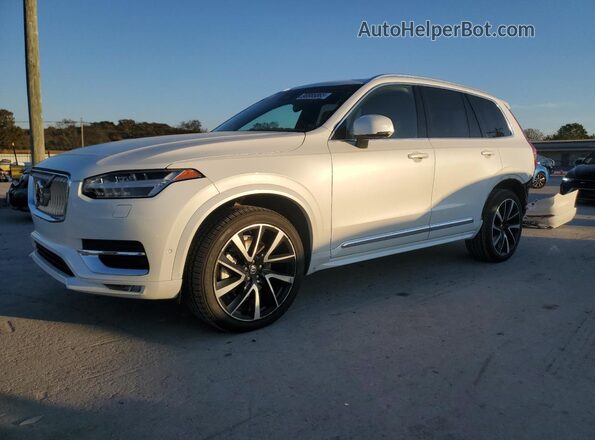 YV4062PN2P1924159 2023 VOLVO XC90 Белый Передняя левая четверть