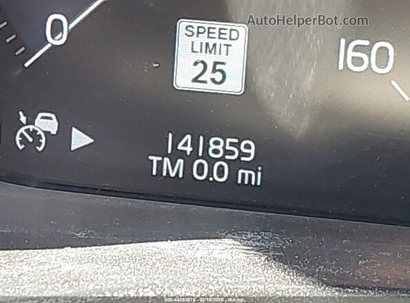 YV4102RL6J1008156 2018 VOLVO XC60 White 