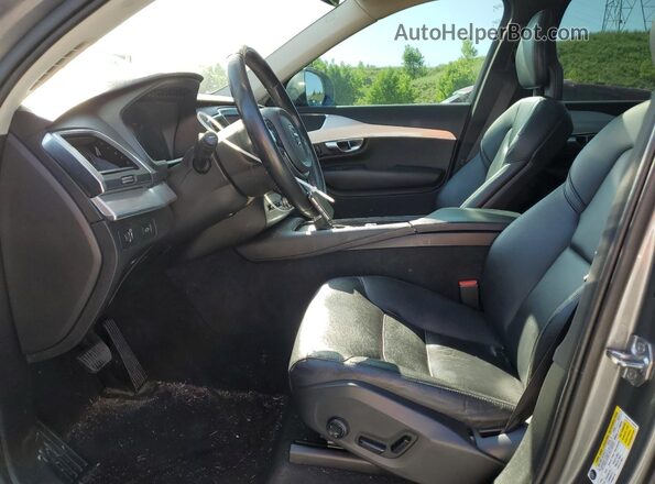 YV4102XK9G1082044 2016 VOLVO XC90 Серый Вид салона спереди