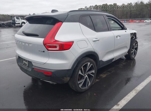 YV4162UM7L2234301 2020 VOLVO XC40 Серый Задняя правая четверть