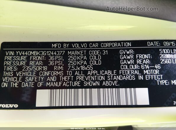 YV440MBK3G1244377 2016 VOLVO XC70 White Vista del compartimento del motor
