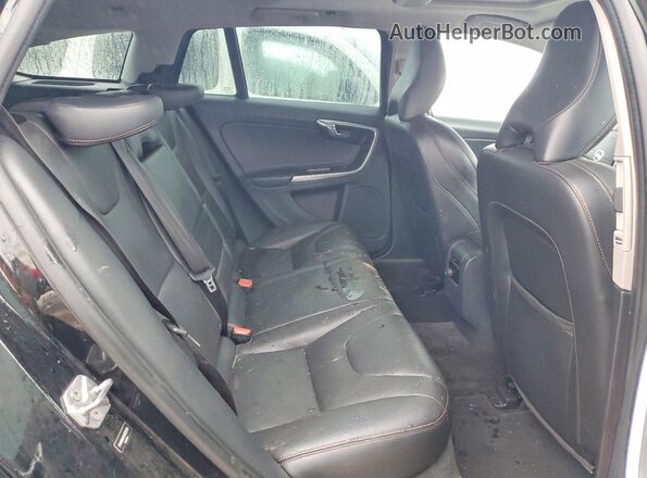 YV440MWK2H1026510 2017 VOLVO V60 Black Widok tylnych siedzeń