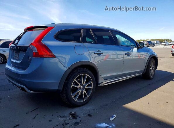YV440MWK2J2058356 2018 VOLVO V60 Синий Задняя правая четверть