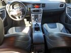 2018 Volvo V60 Cross Country Premier Синий vin: YV440MWK2J2058356