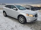2016 Volvo Xc60 T5 Premier Серебряный vin: YV4612RK1G2829291 Damage: Right Front Fender, Chipped, 3