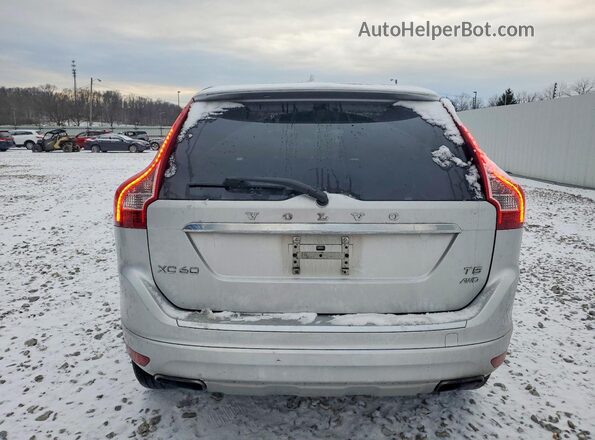 YV4612RK1G2829291 2016 VOLVO XC60 Серебряный Вид сзади