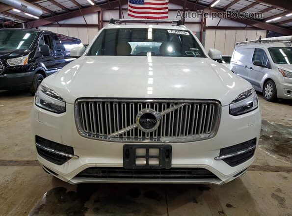 YV4BC0PL8H1125038 2017 VOLVO XC90 White Widok z tyłu