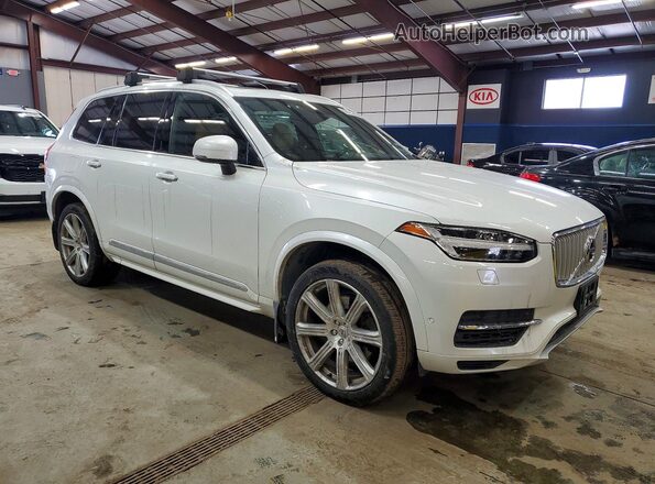 YV4BC0PL8H1125038 2017 VOLVO XC90 White Widok z przodu