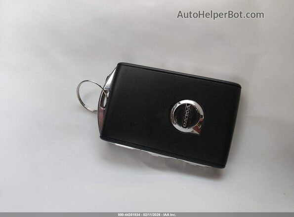 YV4BR00L6N1784269 2022 VOLVO XC90 RECHARGE PLUG-IN HYBRID Белый Вид панели приборов