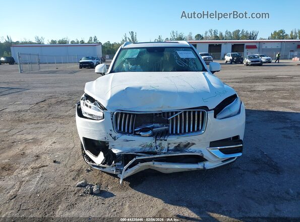 YV4BR00Z1N1820177 2022 VOLVO XC90 RECHARGE PLUG-IN HYBRID Белый Вид щитка приборов