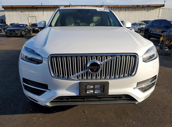YV4BR0PL7J1345260 2018 VOLVO XC90 Белый Вид спереди