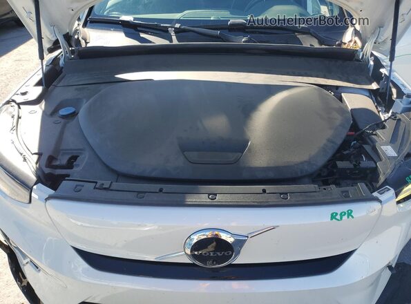 YV4ED3UL4P2106284 2023 VOLVO XC40 Белый Вид задней части салона