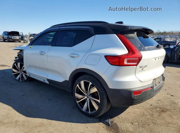 YV4ED3UR8M2549621 2021 VOLVO XC40 Белый Задняя левая четверть