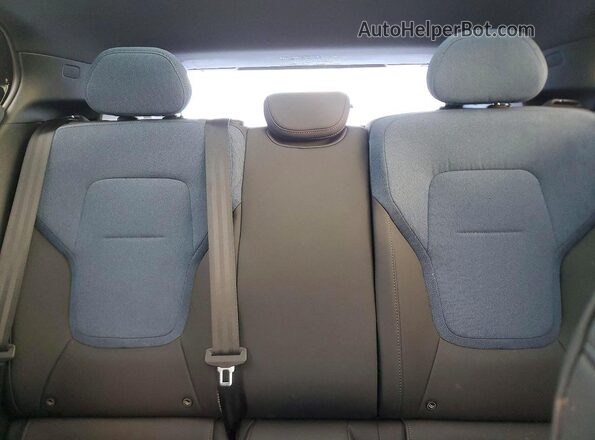 YV4EK3ZL7SS132370 2025 VOLVO EX30 Черный Вид задних сидений