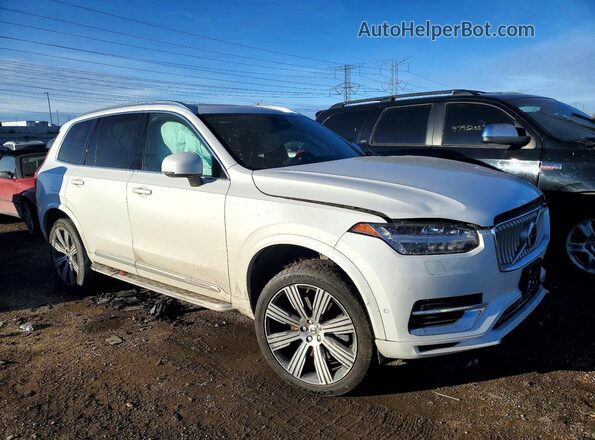 YV4H600NXP1936075 2023 VOLVO XC90 Белый Передняя правая четверть