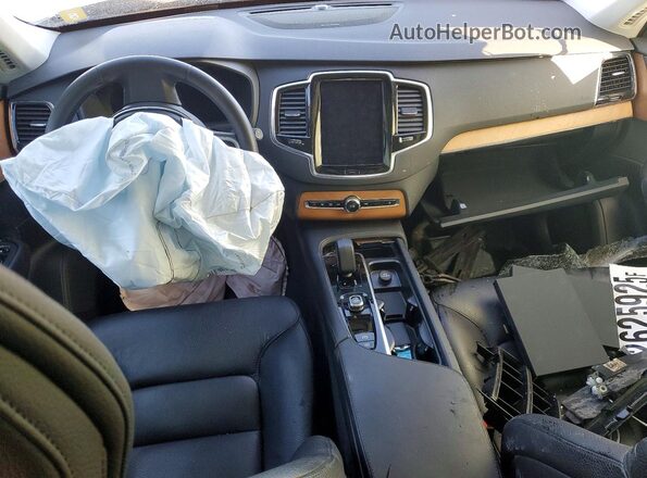 YV4H600NXP1936075 2023 VOLVO XC90 Белый Вид панели приборов