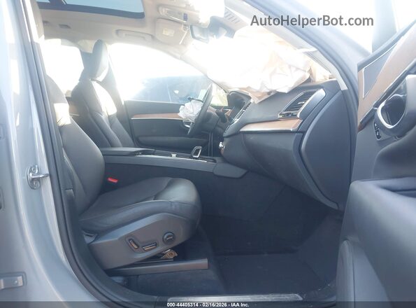 YV4H60CE7R1236402 2024 VOLVO XC90 RECHARGE PLUG-IN HYBRID Серый Вид салона спереди