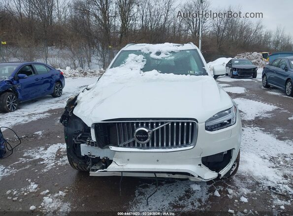 YV4H60CF1R1192194 2024 VOLVO XC90 RECHARGE PLUG-IN HYBRID White Widok zestawu wskaźników
