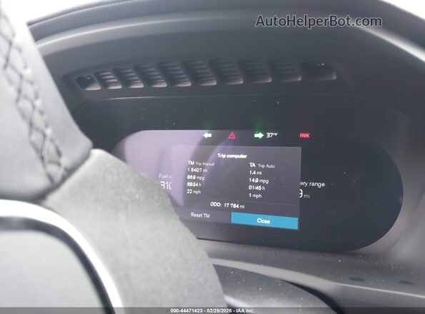 YV4H60CF1R1192194 2024 VOLVO XC90 RECHARGE PLUG-IN HYBRID White Widok tylnych siedzeń