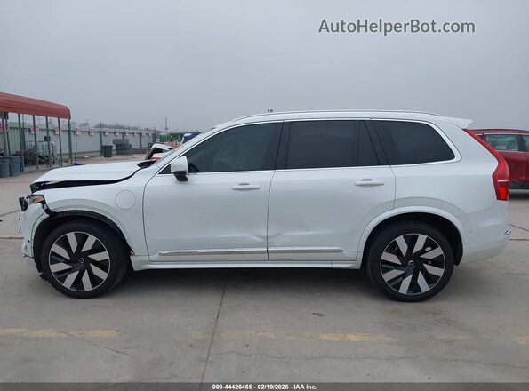 YV4H60LE3R1255853 2024 VOLVO XC90 RECHARGE PLUG-IN HYBRID White 360 interior view