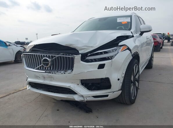 YV4H60LE3R1255853 2024 VOLVO XC90 RECHARGE PLUG-IN HYBRID White Front view