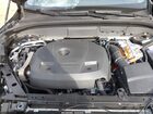 2025 Volvo Xc60 Plug-in Hybrid Plus, T8 Awd Electric/gasoline, Dark Black vin: YV4H60RC8S1029514