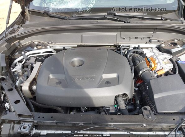 YV4H60RC8S1029514 2025 VOLVO XC60 PLUG-IN HYBRID Black Widok z tyłu